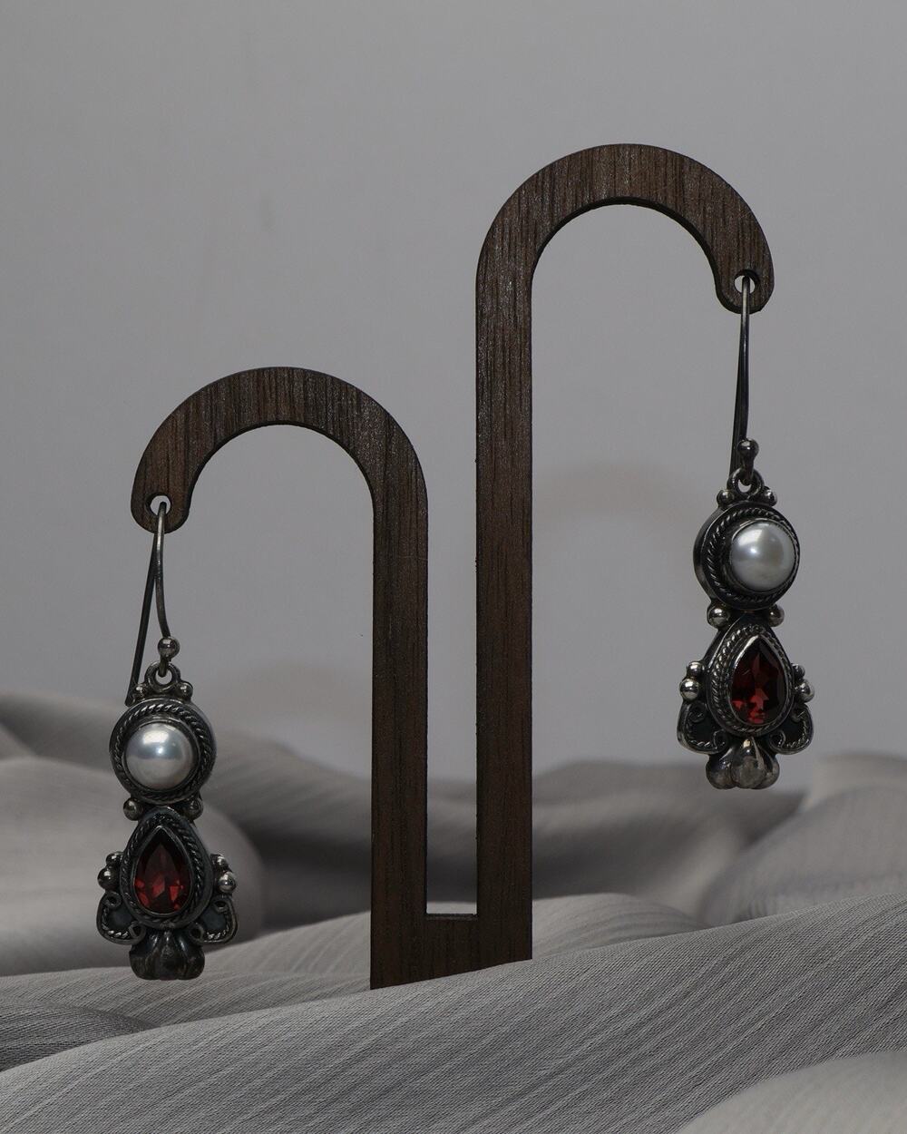 BA Sterling Silver Garnet & Pearl Dangle Earrings 13.5G / 2in